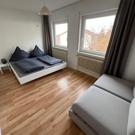 Dom wakacyjny Reiheneckhaus Mit Garten Und Terasse