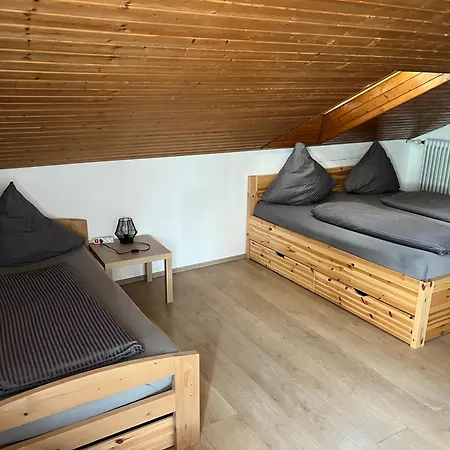 Reiheneckhaus Mit Garten Und Terasse * Tettnang