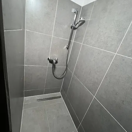 Reiheneckhaus Mit Garten Und Terasse Dom wakacyjny